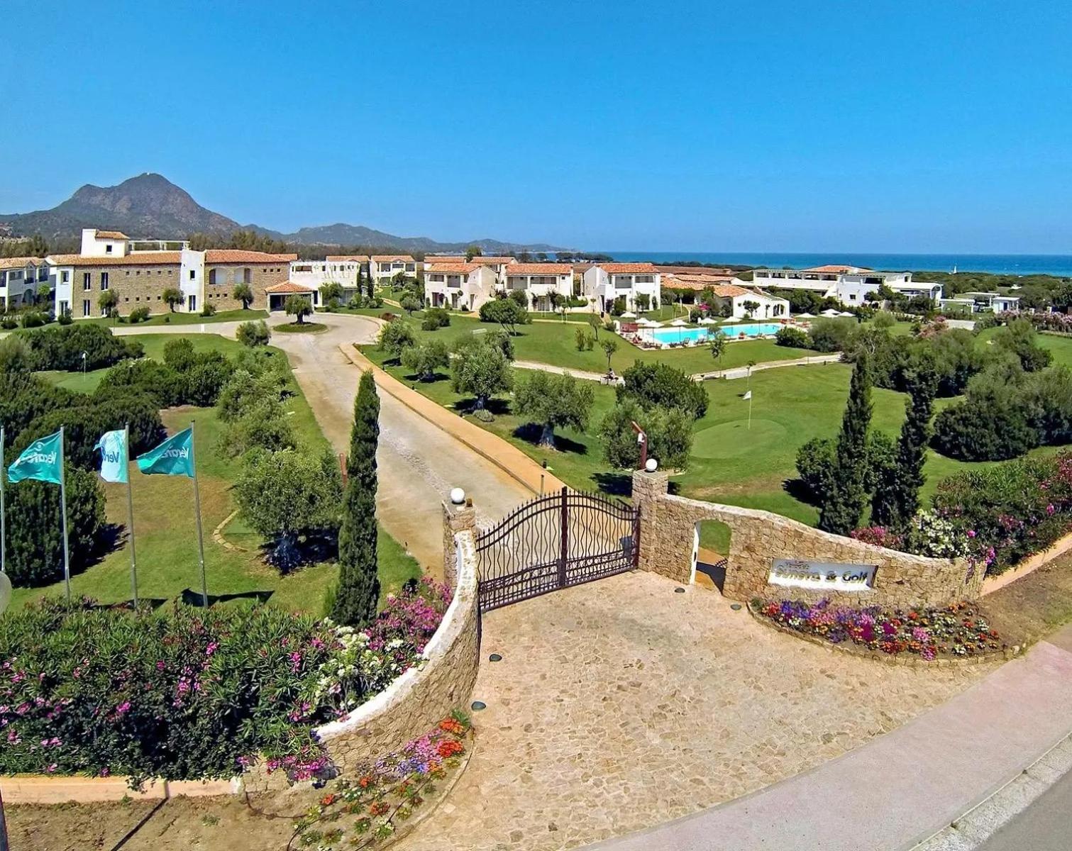 Hotel Suneva Wellness&Golf, Costa Rei Exterior foto